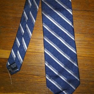 Nwot Platinum Tie